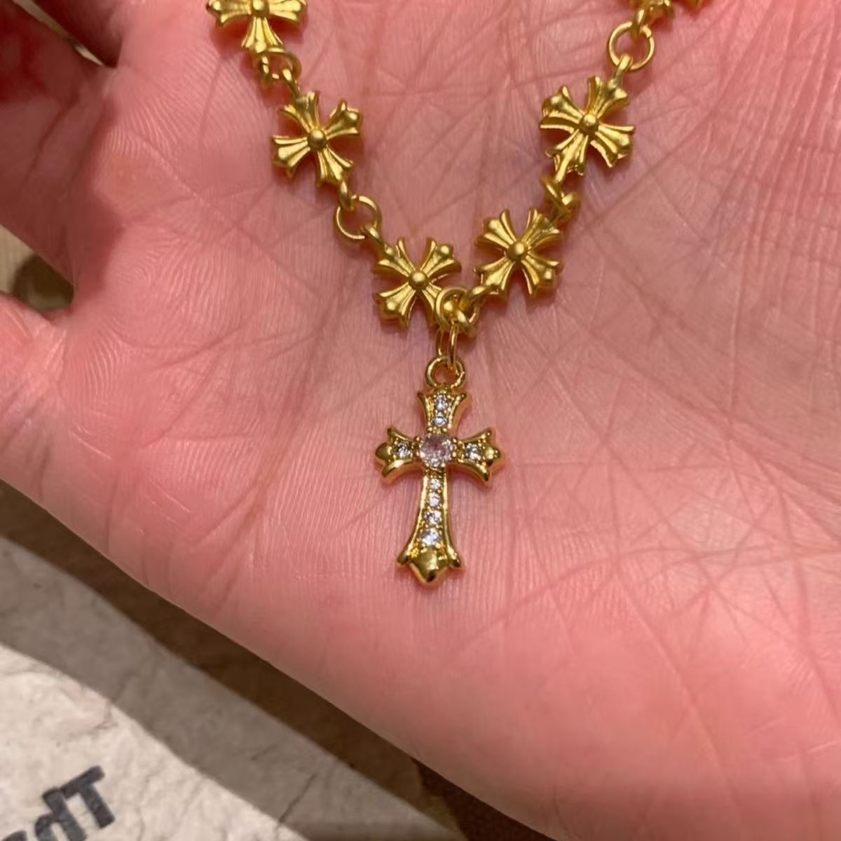 Gold diamond cross bracelet for women light luxury niche exquisite hand jewelry retro ethnic style high-end bracelet