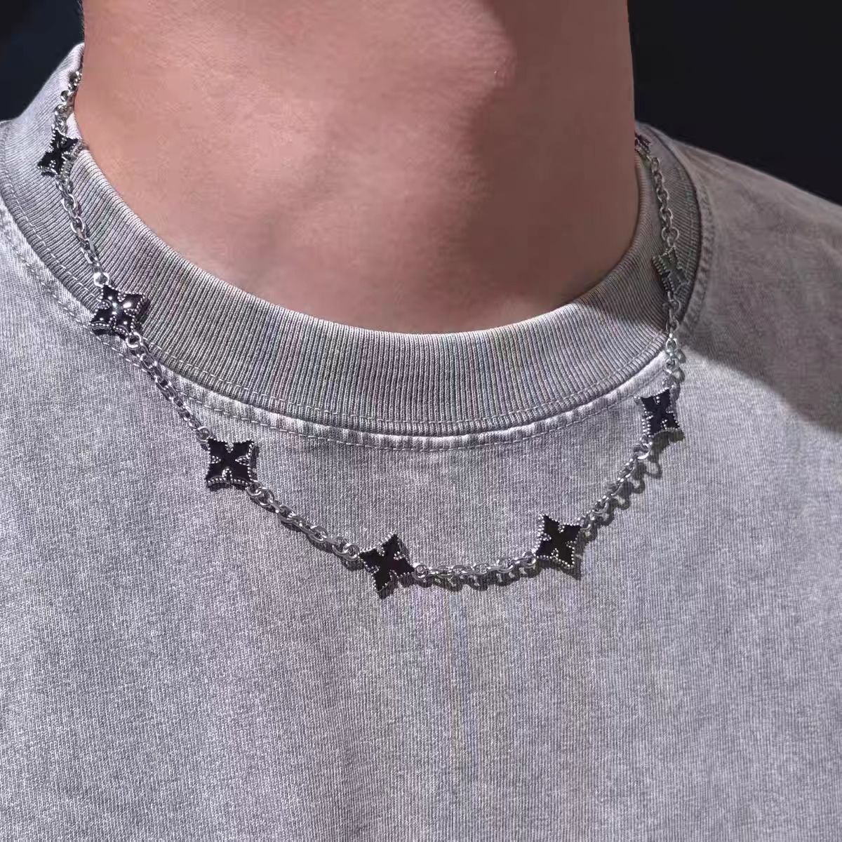 18k gold four-leaf clover cross star mother-of-pearl necklace for men and women simple ins high-end hip-hop popular clavicle chain